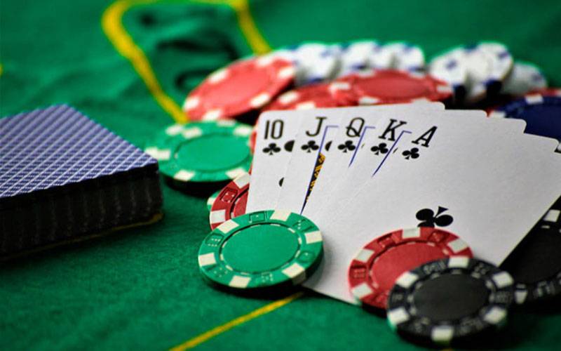 4 cách chơi bài Poker online và cách đối phó với đối thủ